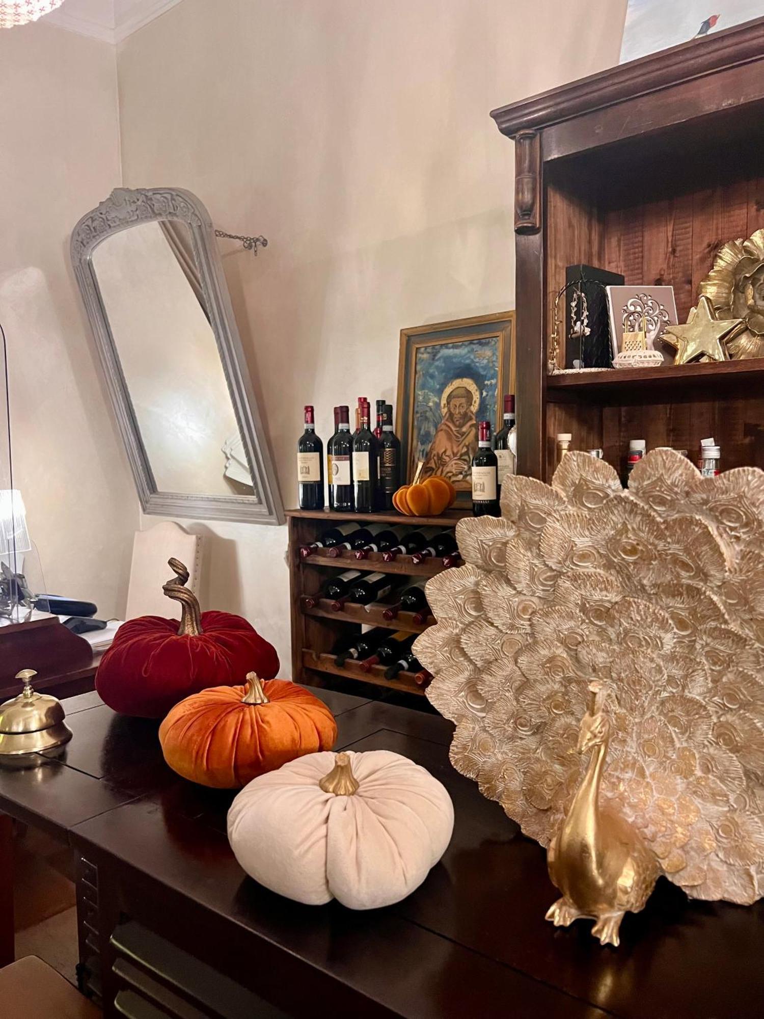 Sui Passi Di Francesco Hotel Valfabbrica Екстериор снимка
